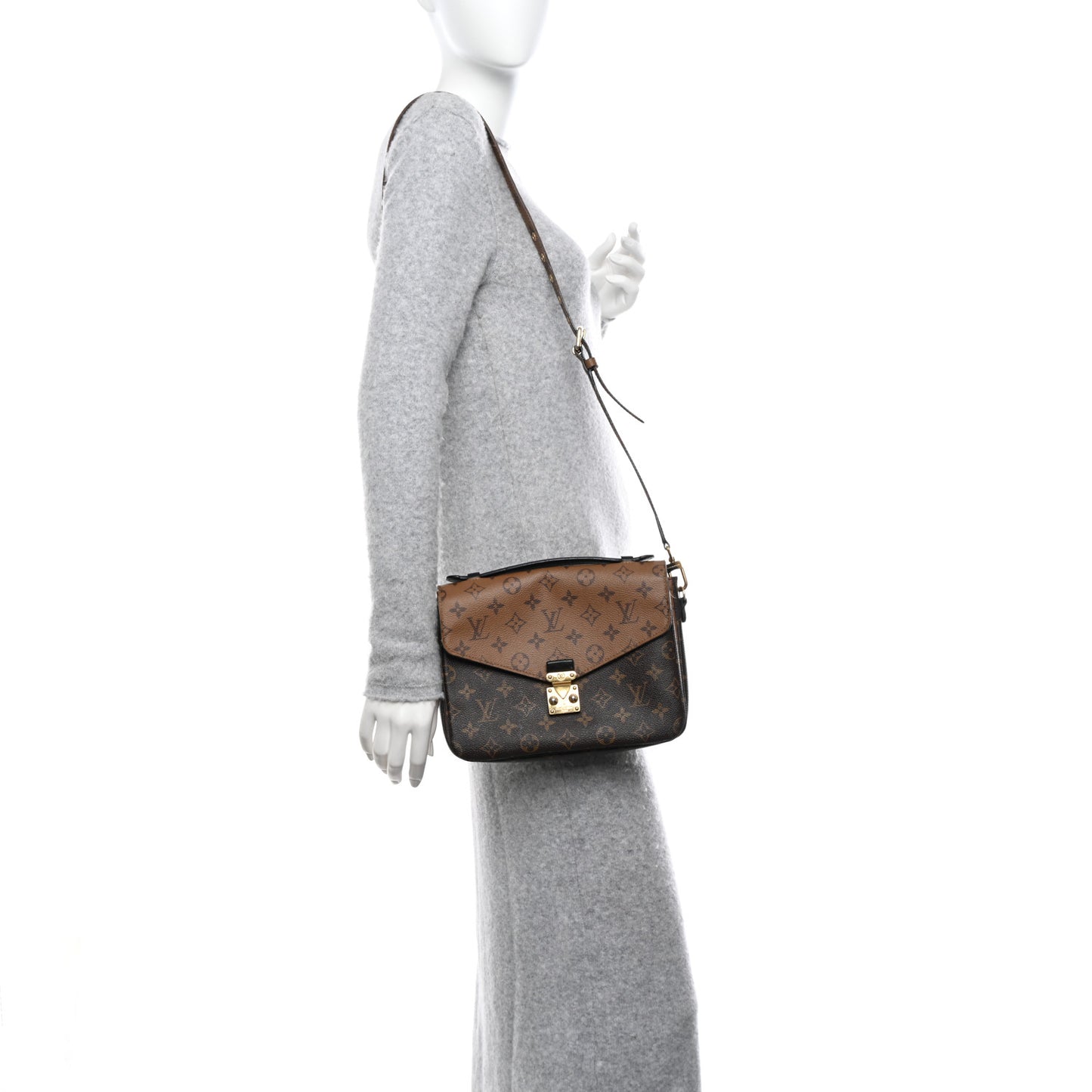 Reverse Monogram Pochette Metis