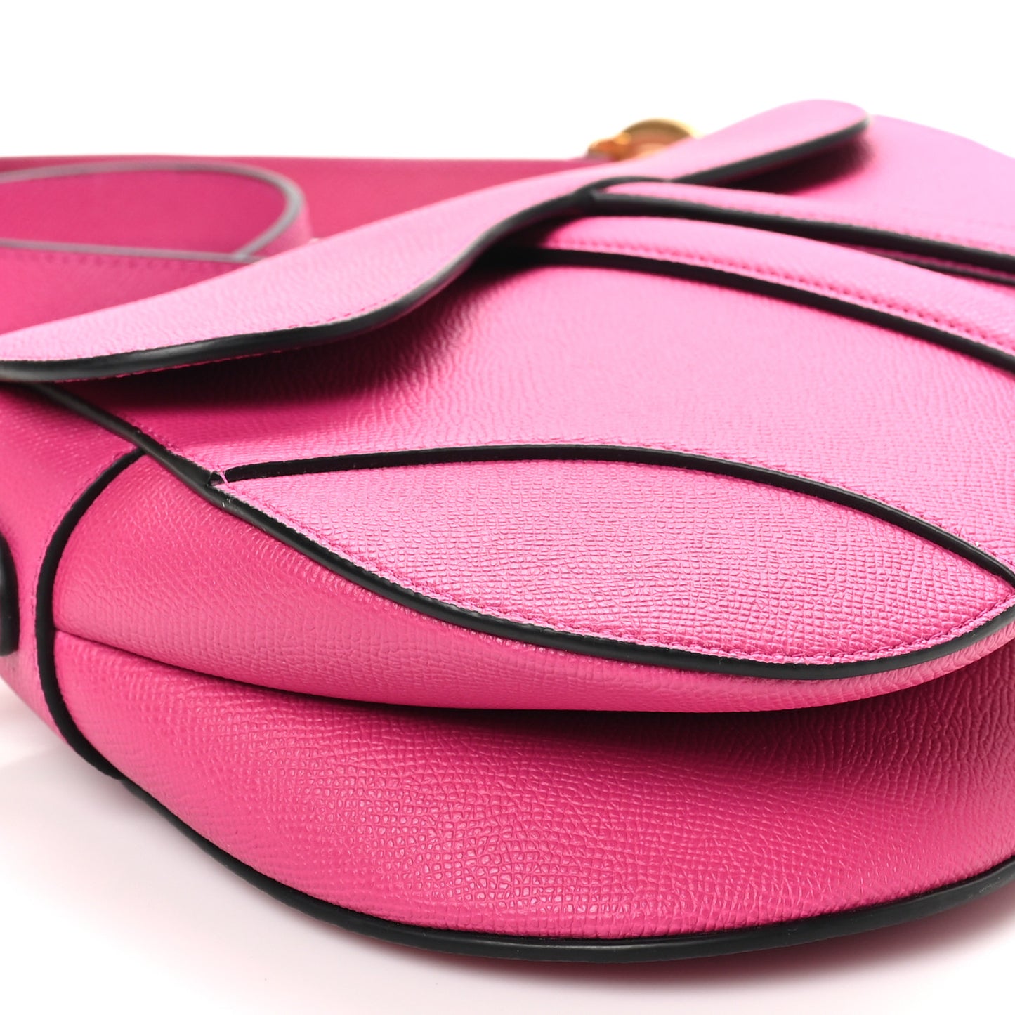 Grained Calfskin Saddle Bag With Strap Fuchsia