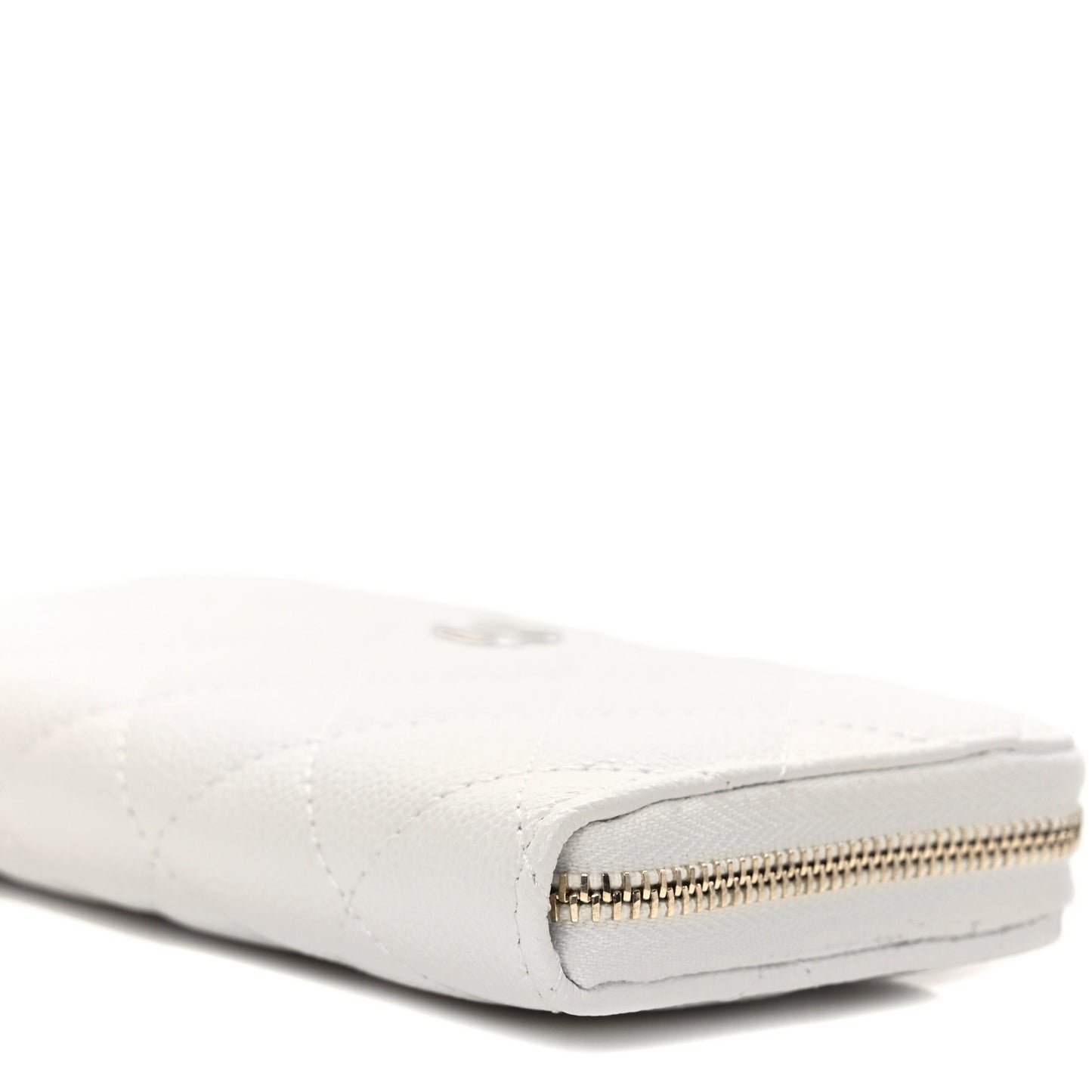 Caviar Quilted Medium Zip Around Wallet White