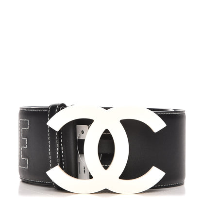 Chanel Calfskin Resin Gabrielle CC Logo Belt 75 Black White 1 of 9