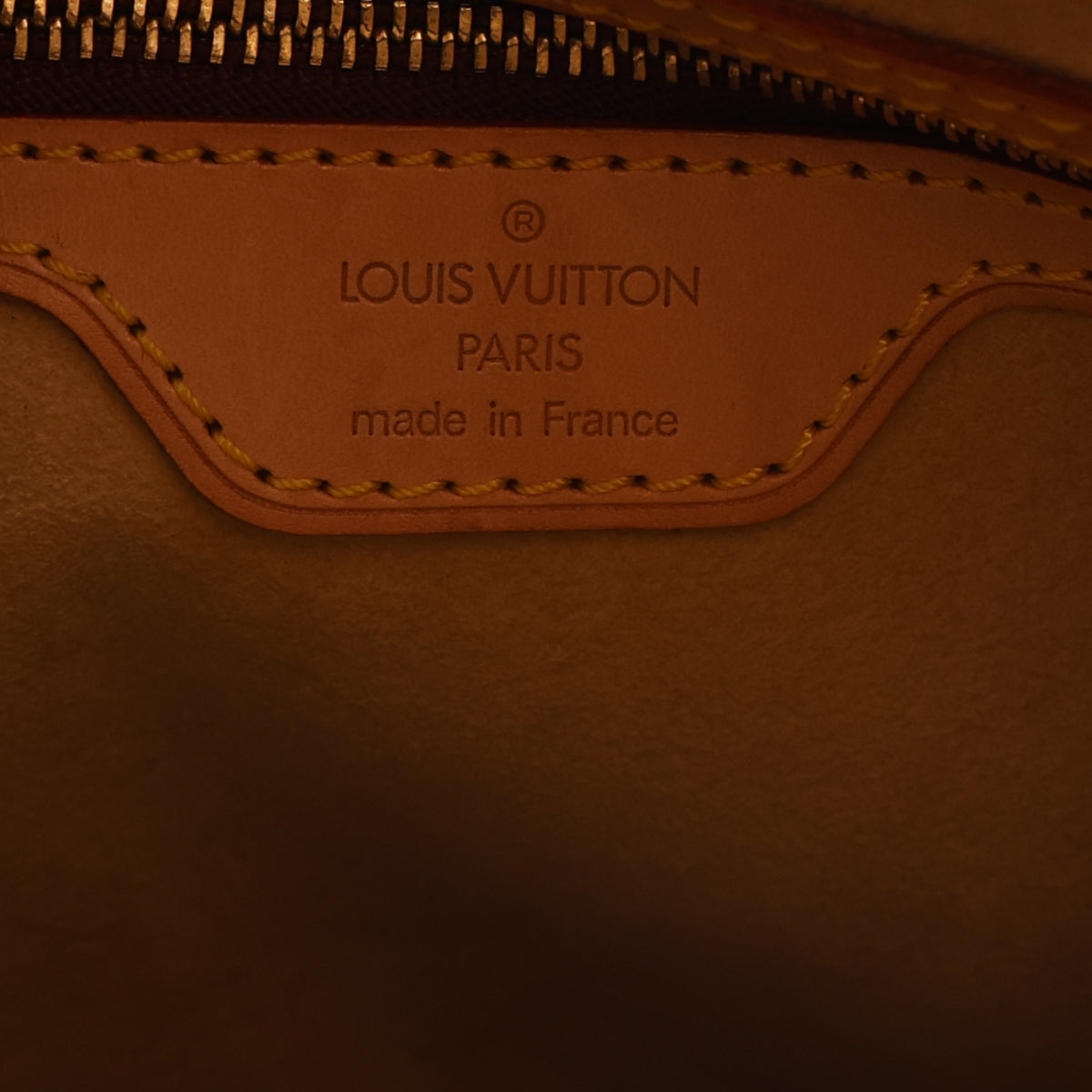 Louis Vuitton Monogram Looping MM 6 of 10
