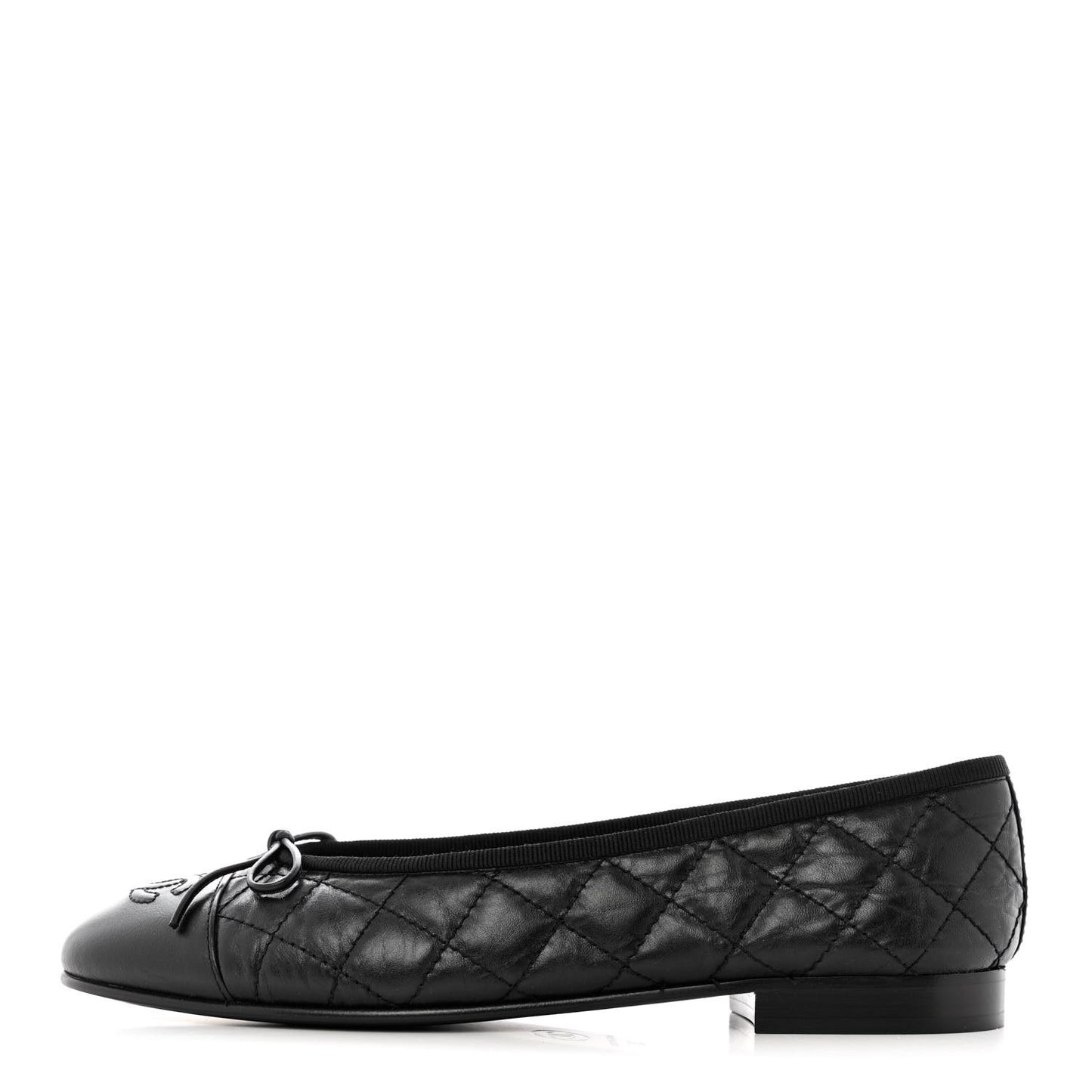 Aged Calfskin Quilted CC Cap Toe Ballerina Flats 37 Black