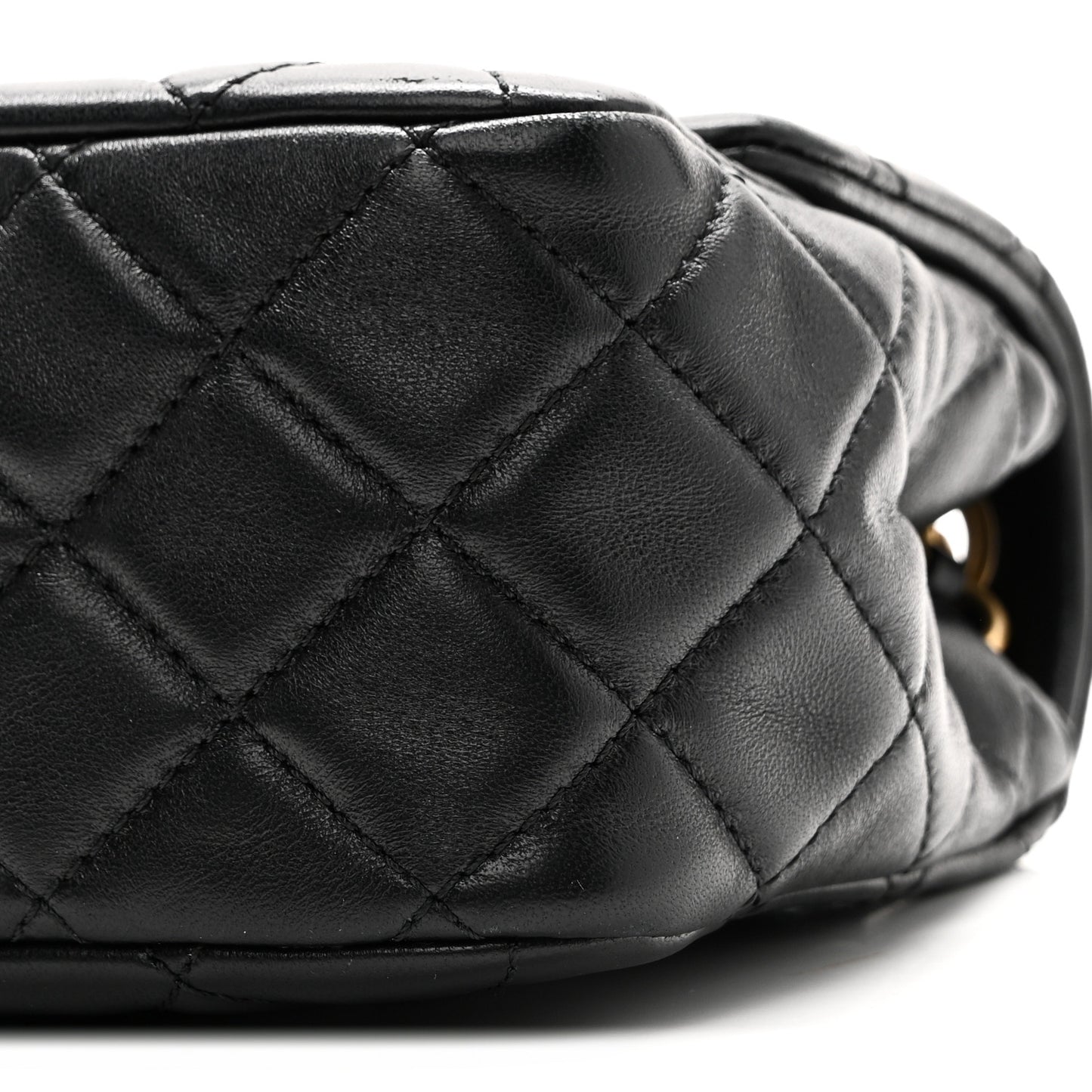 Lambskin Quilted Mini Pearl Crush Flap Black