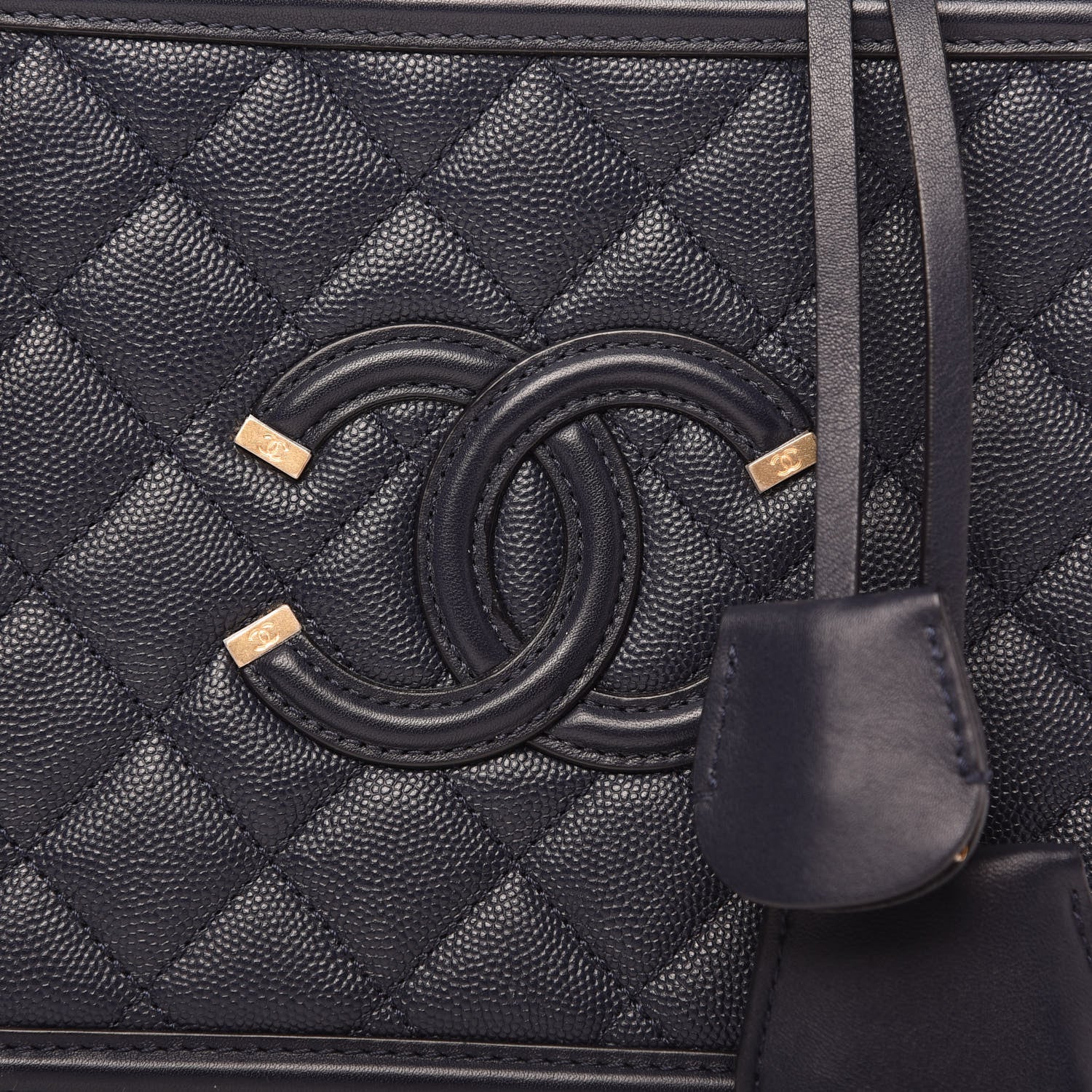 Chanel Caviar Quilted Medium CC Filigree Vanity Case Navy 10 of 10