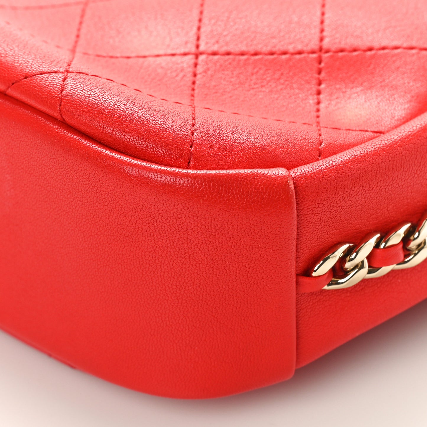 Goatskin Quilted Large Casual Trip Camera Case Bag Red