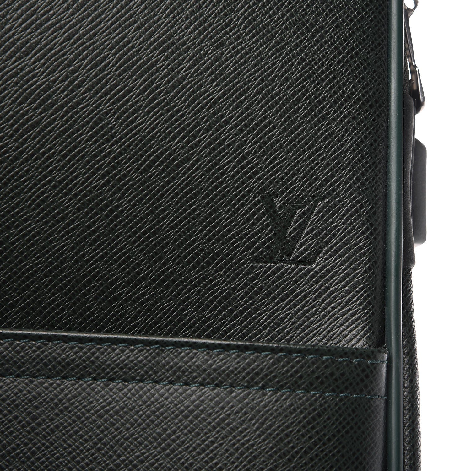 Louis Vuitton Taiga Pegase 55 Epicea 11 of 14