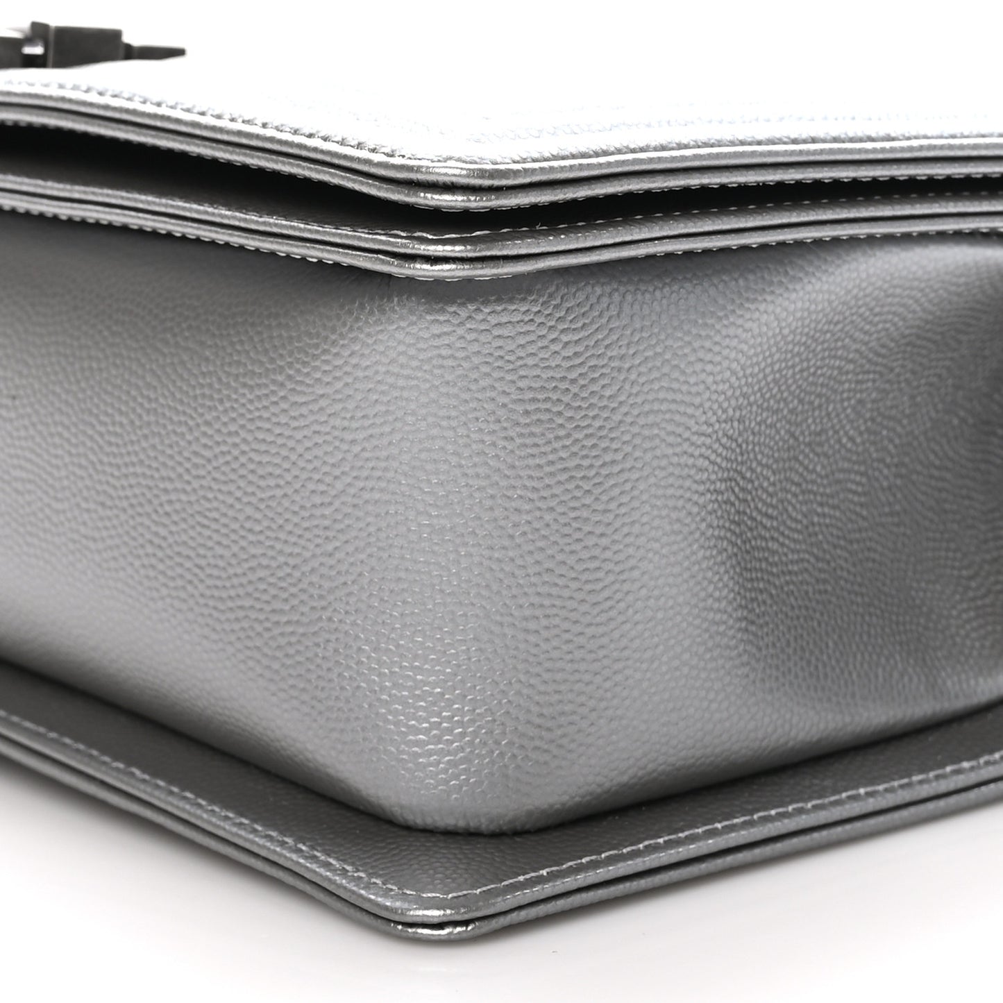 Metallic Caviar Quilted Medium Boy Flap Silver
