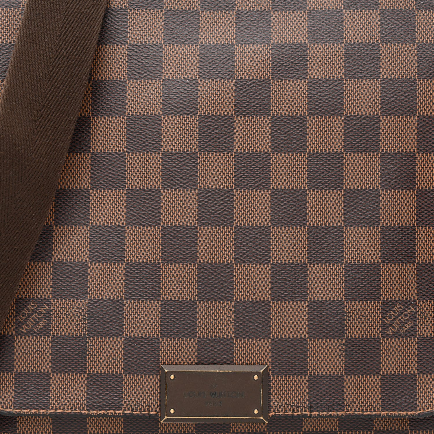 Louis Vuitton Damier Ebene District PM 9 of 12