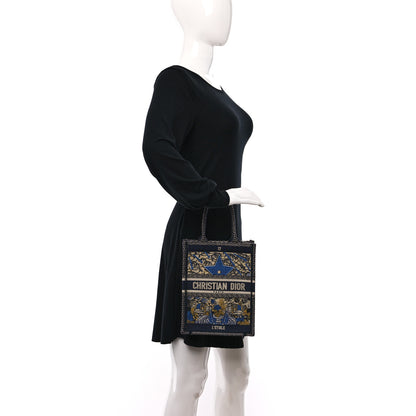 Christian Dior Canvas Embroidered Vertical L'Etoile Book Tote 2 of 9