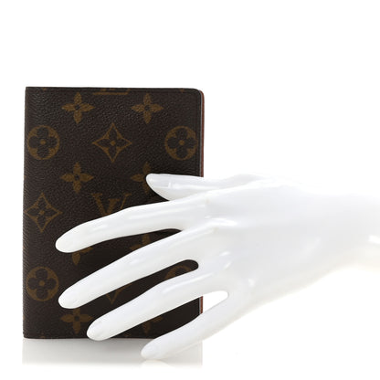 Louis Vuitton Monogram Small Ring Agenda Cover 2 of 6