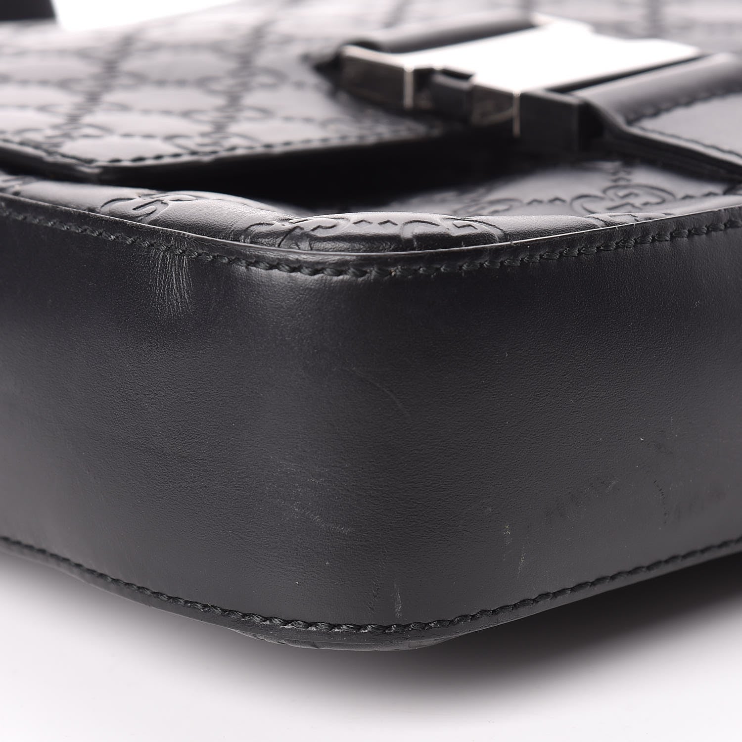 Gucci Guccissima Signature Single Buckle Flap Messenger Bag Black 6 of 14