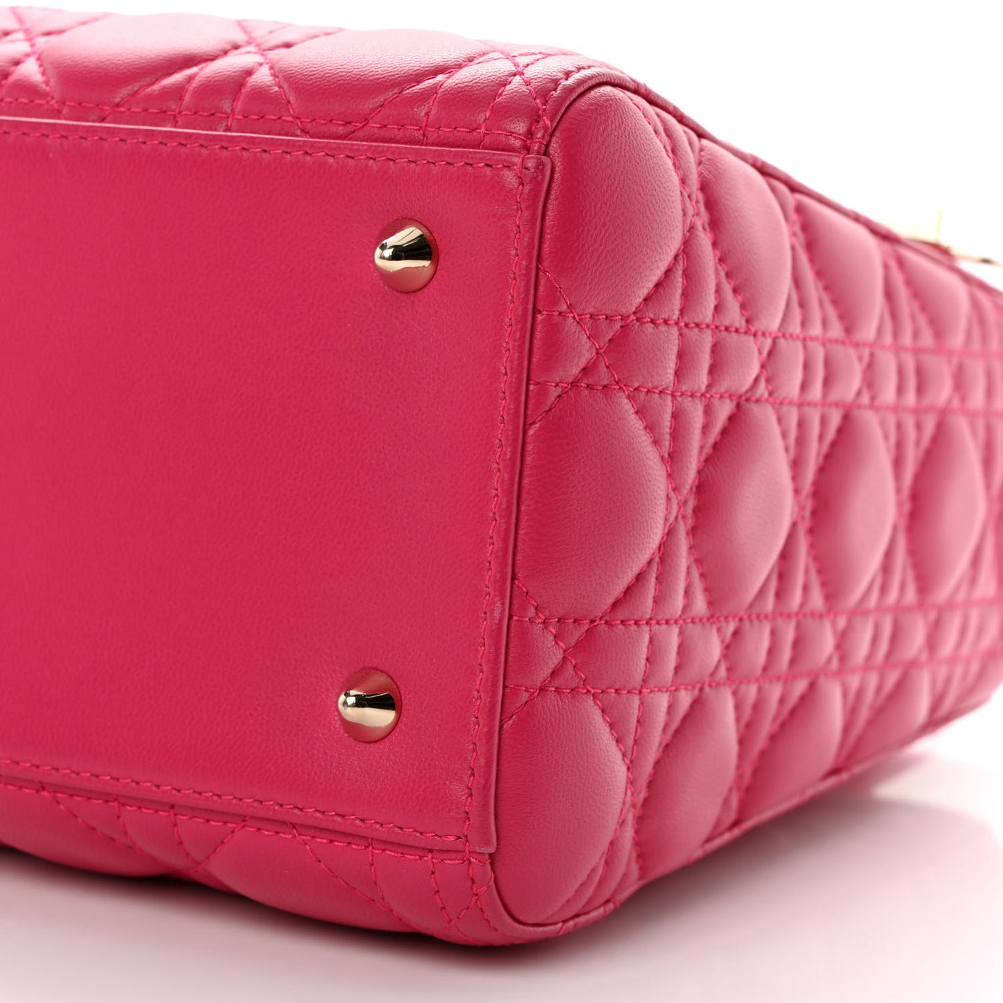 Lambskin Cannage Medium Lady Dior Fuchsia