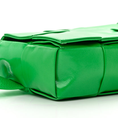 Bottega Veneta Paper Calfskin Intreccio Cassette Belt Bag Parakeet 9 of 13
