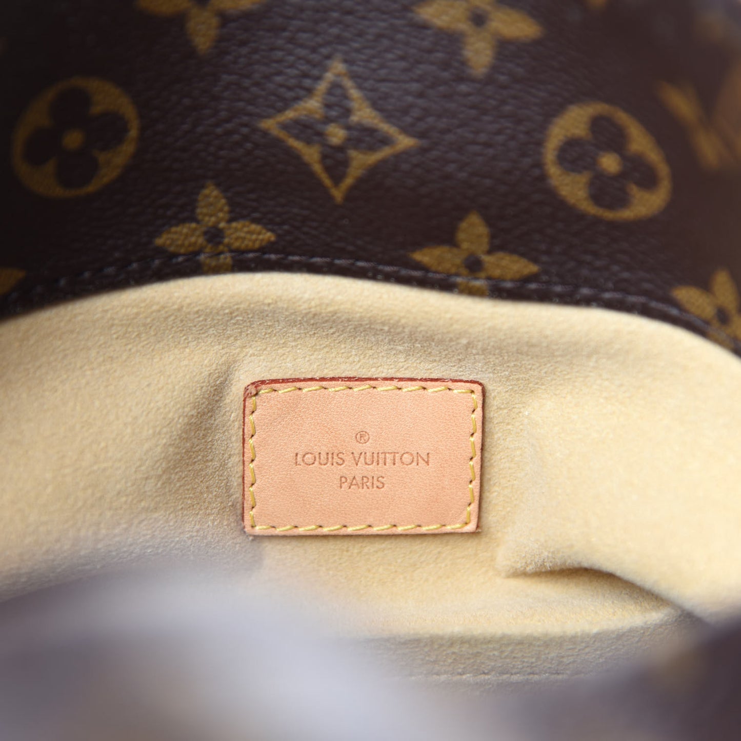 Monogram Artsy MM