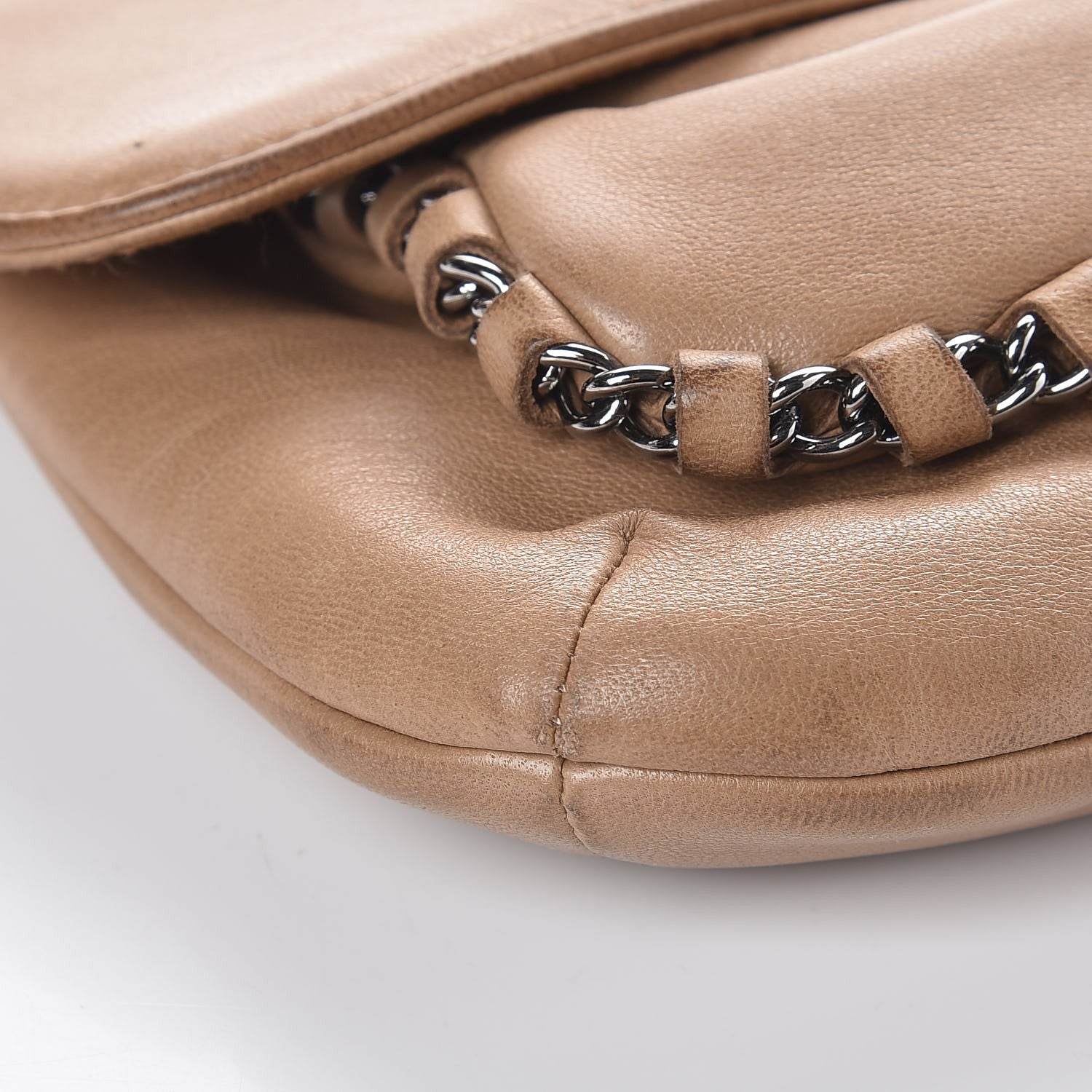 Chanel Lambskin Chain Flap Beige 17 of 20