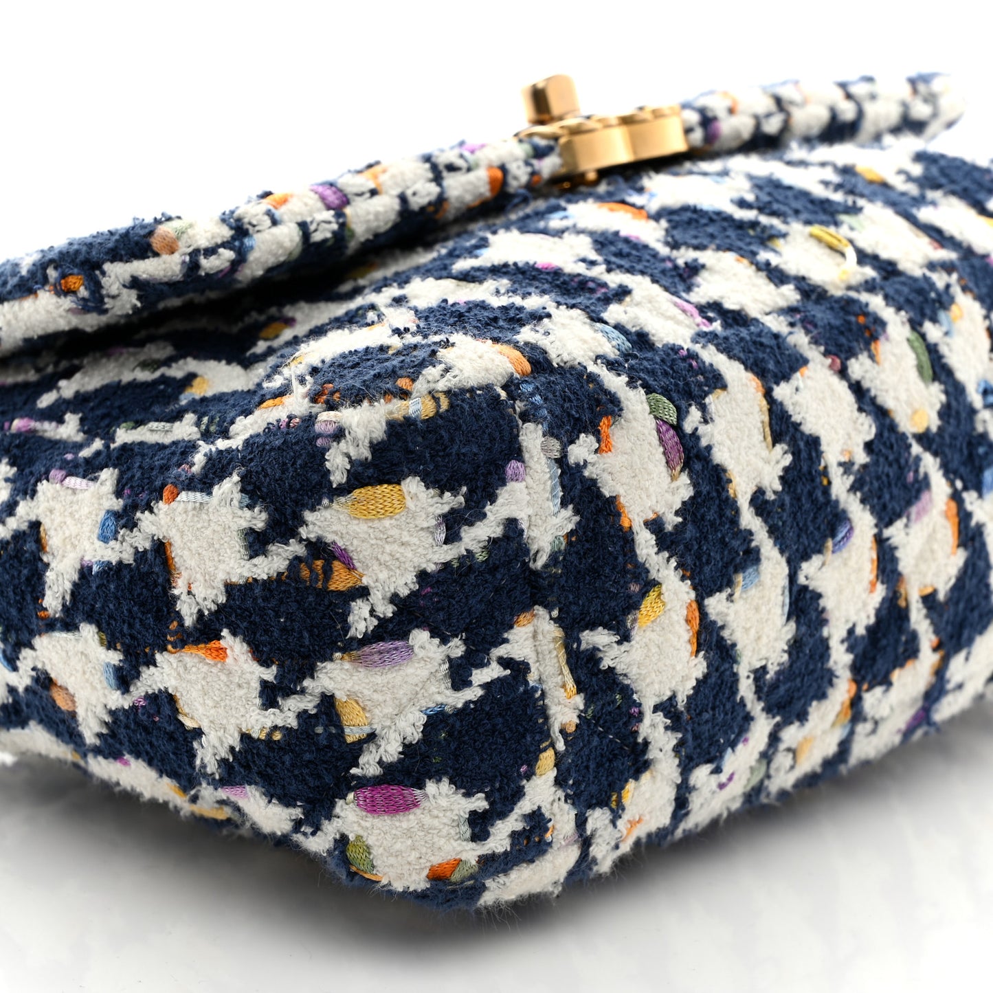 Tweed Quilted Medium Chanel 19 Flap Ecru Navy Blue Multicolor