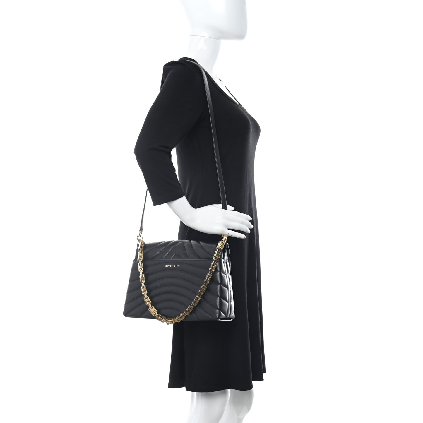 Calfskin Quilted Medium 4G Shoulder Bag Black