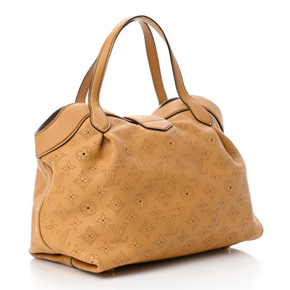 Louis Vuitton Mahina Cirrus MM Caramel 2 of 4