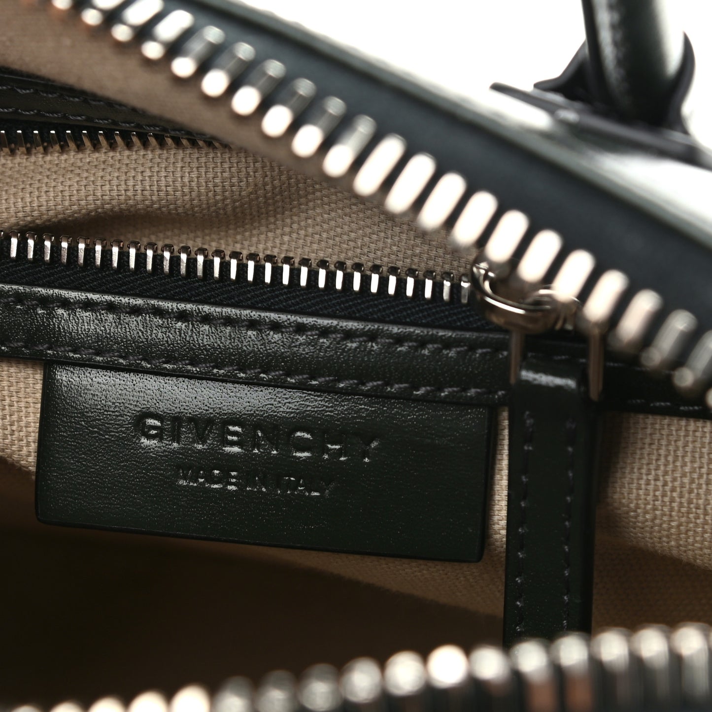 Shiny Lord Calfskin Mini Antigona Green Forest