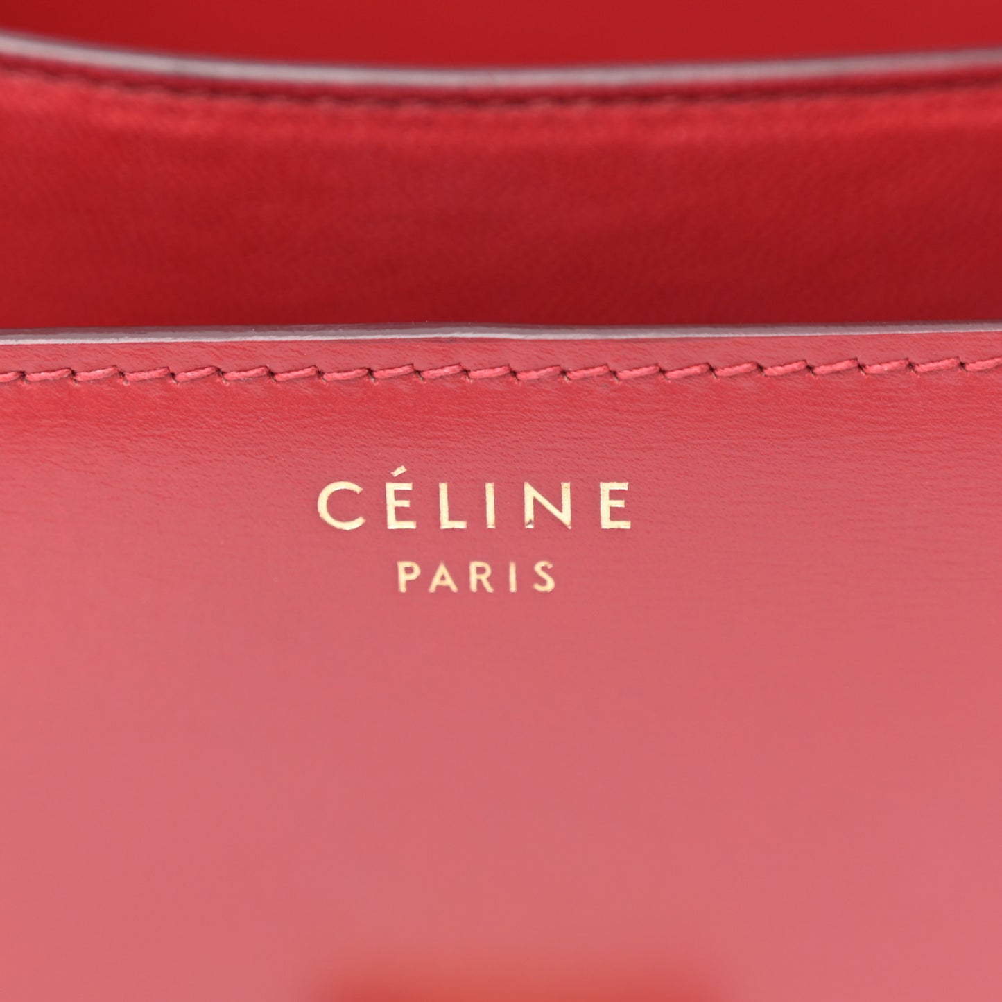 Box Calfskin Medium Classic Box Flap Bag Red