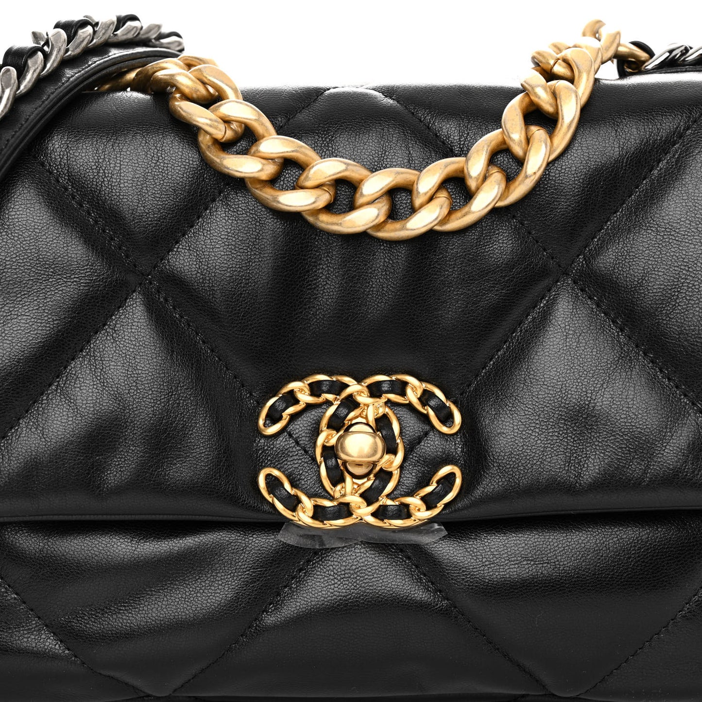 Shiny Goatskin Quilted Medium Chanel 19 Flap Black