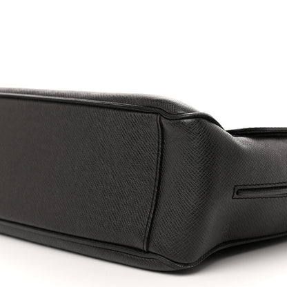 Louis Vuitton Taiga Roman MM Messenger Black 9 of 9