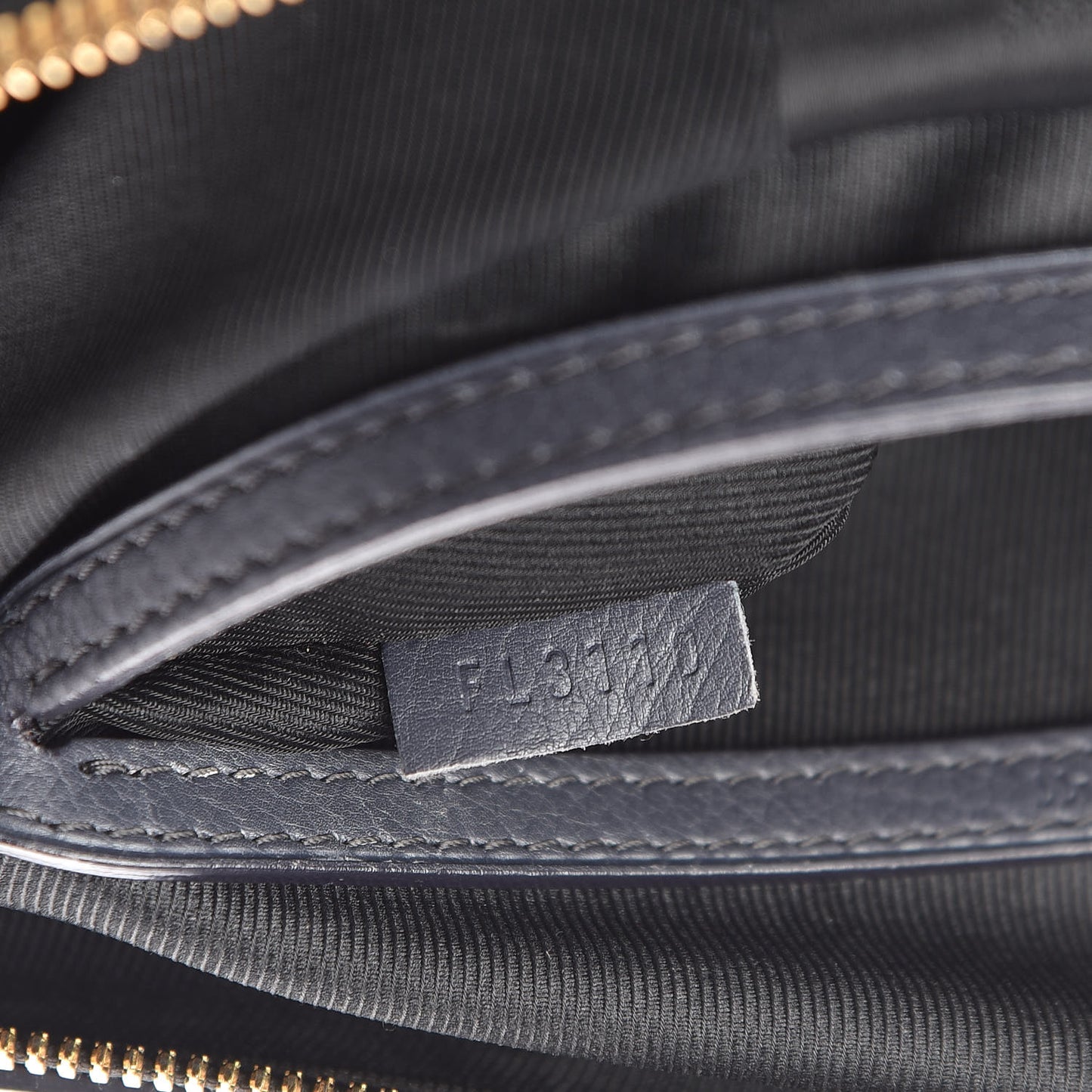 Monogram Volupte Psyche Gris