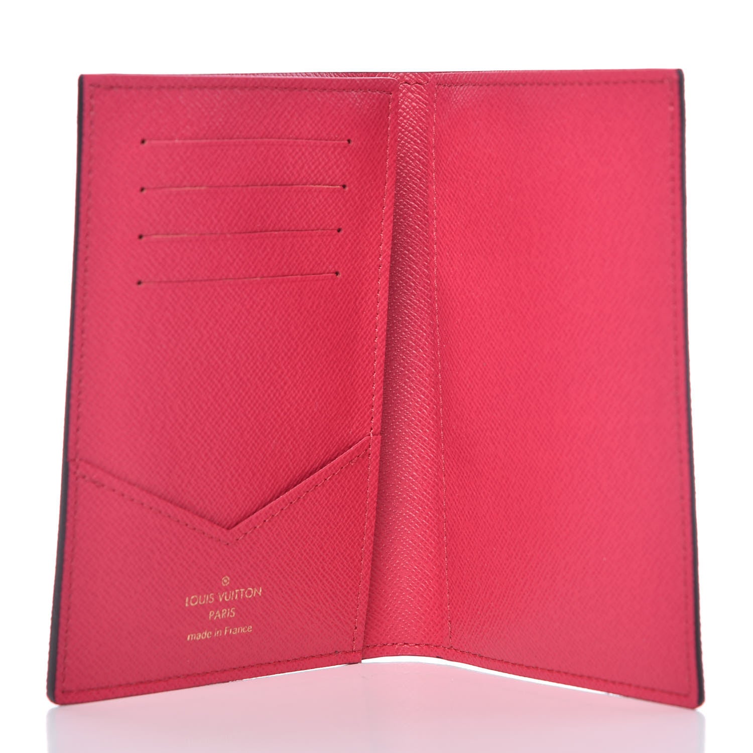 Louis Vuitton Monogram 2017 Christmas Animation Passport Cover 5 of 7