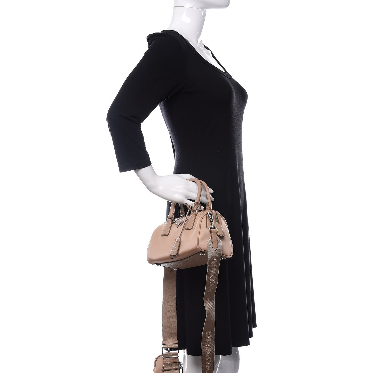 Tessuto Nylon Saffiano Re-Edition 2005 Top Handle Crossbody Bag Cammeo