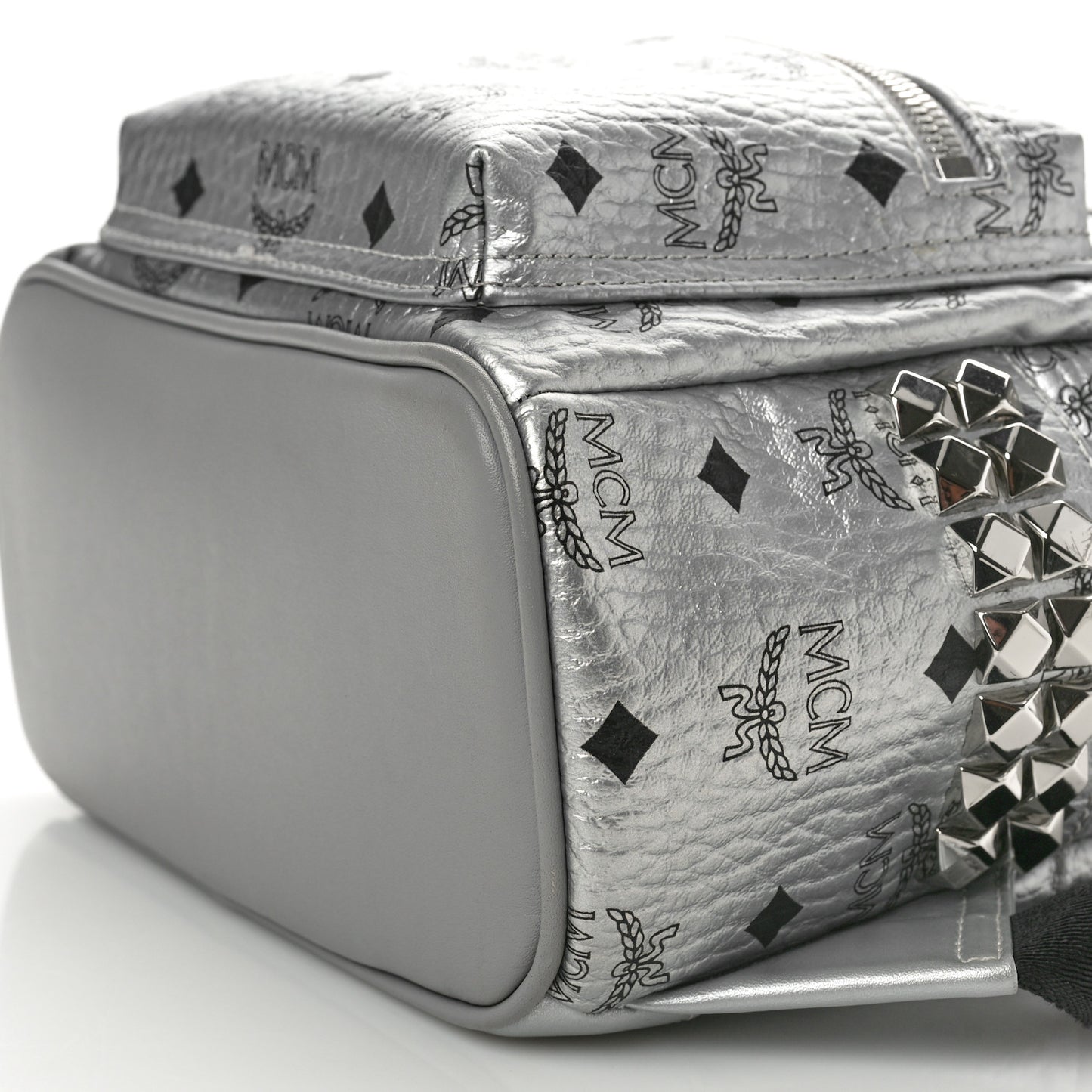 Visetos Small Side Stud Stark Backpack Silver