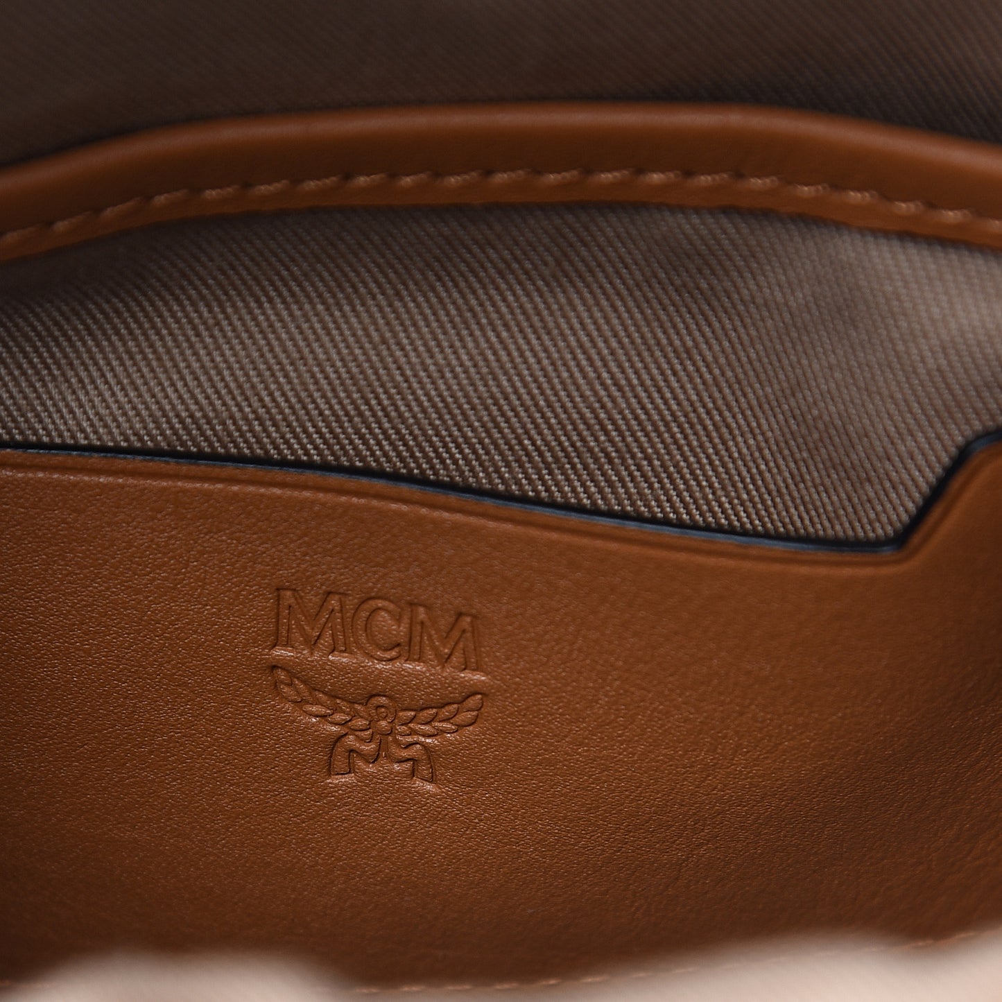 Visetos Mini Backpack Crossbody Bag Cognac