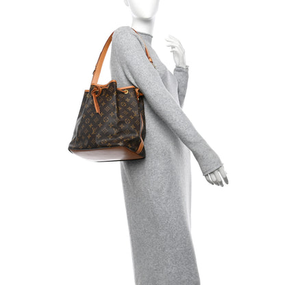 Louis Vuitton Monogram Petit Noe 2 of 12