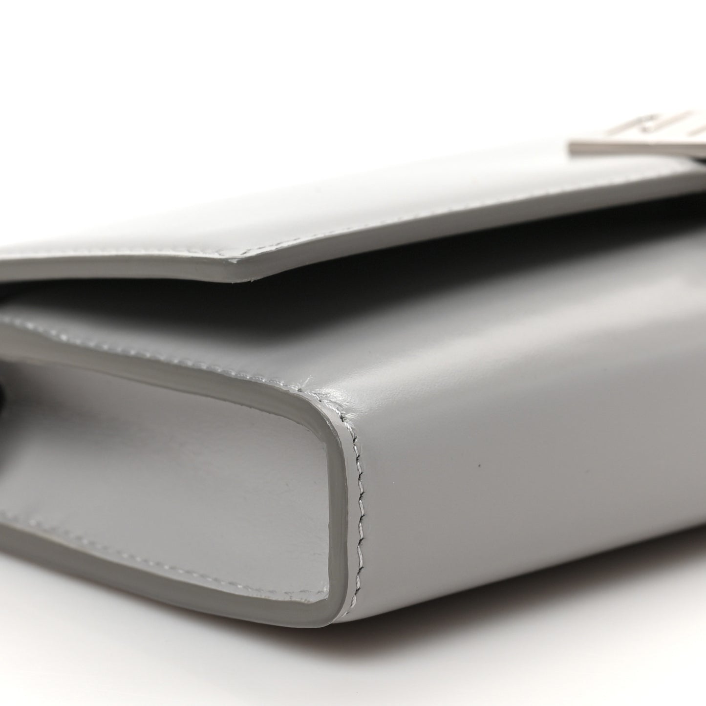 Calfskin 4G Wallet on Chain Cloud Grey