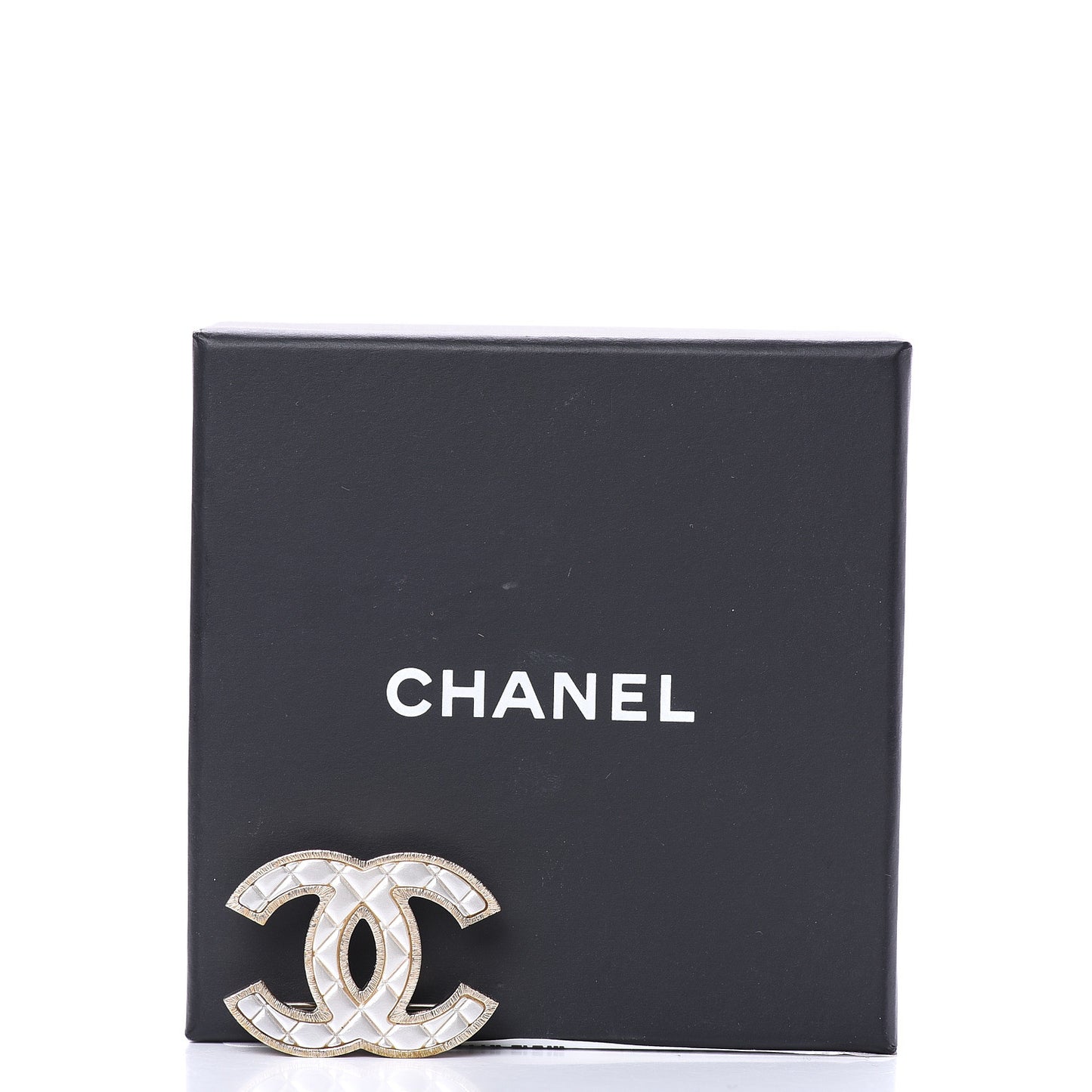Metal Quilted CC Brooch Silver Gold