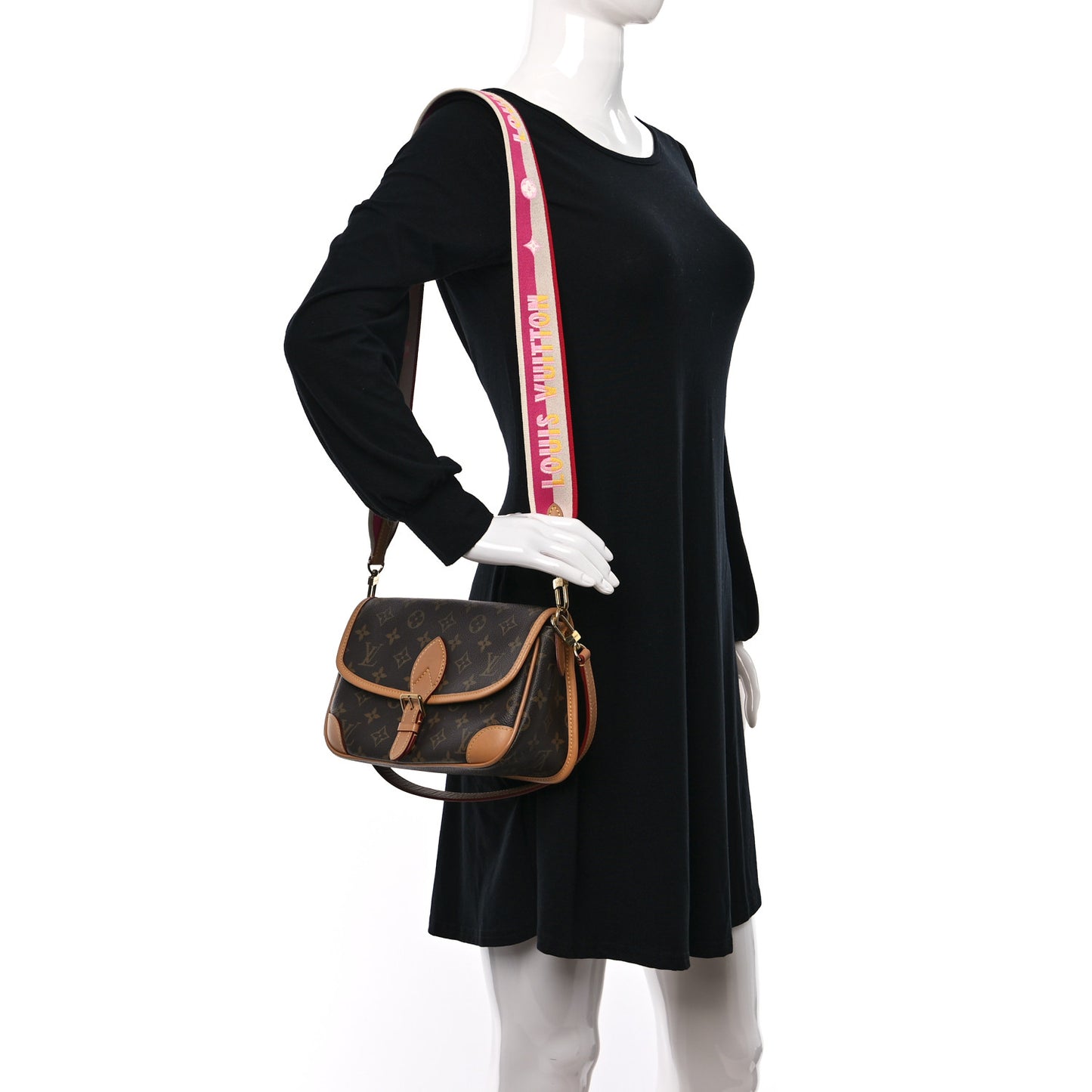 Monogram Diane Fuchsia