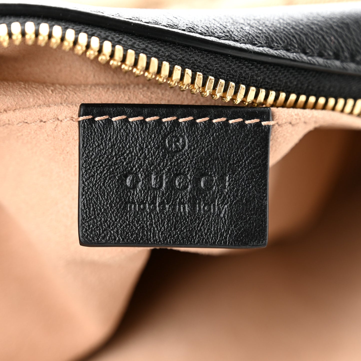 Monogram Matelasse Diagonal Small GG Marmont Chain Shoulder Bag Beige Black