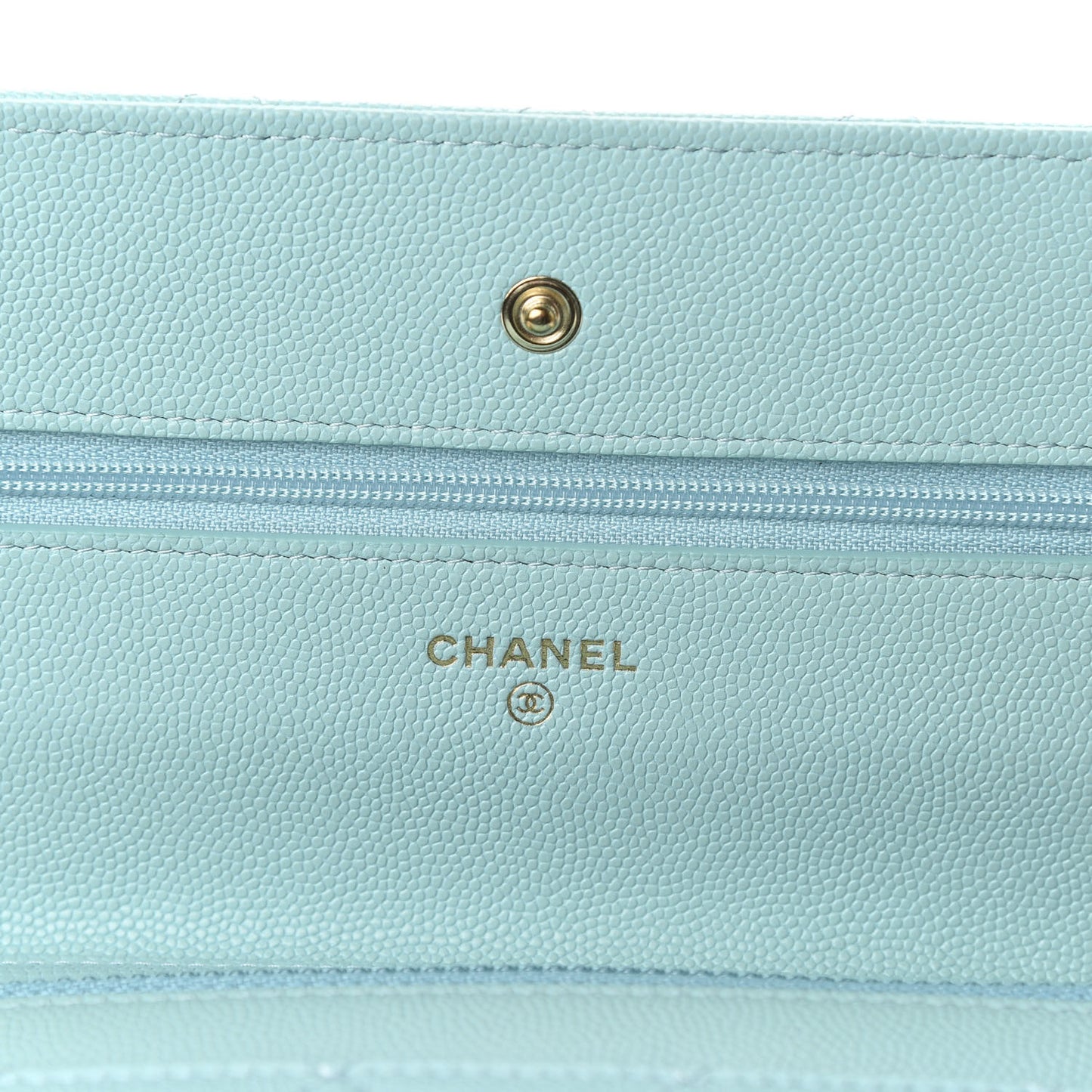 Caviar Quilted Wallet On Chain WOC Light Blue