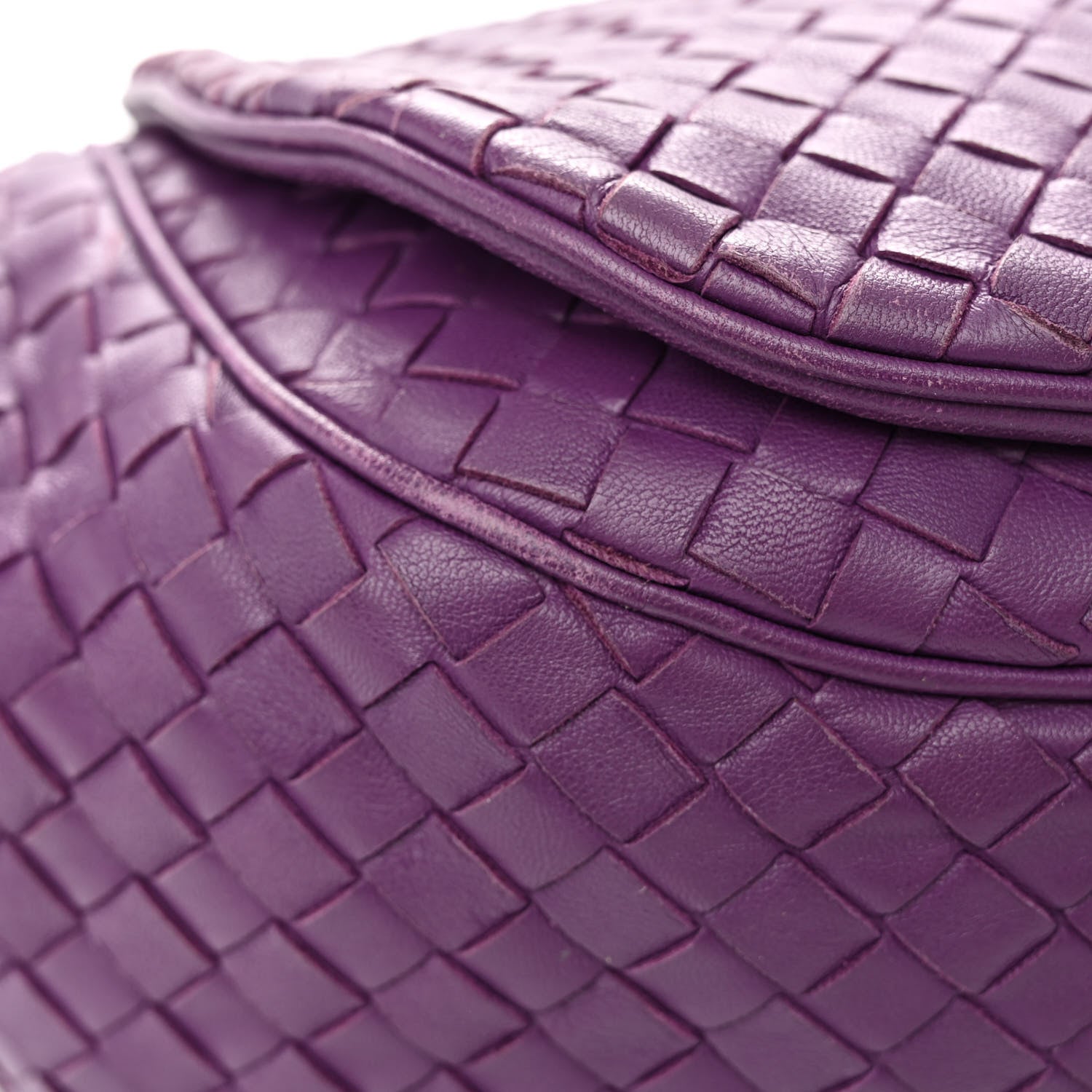 Bottega Veneta Nappa Intrecciato Drawstring Messenger Flap Monalisa 13 of 16