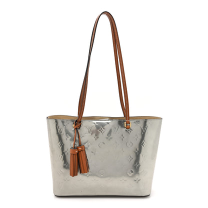 Louis Vuitton Vernis Long Beach PM Gris Metal 1 of 11