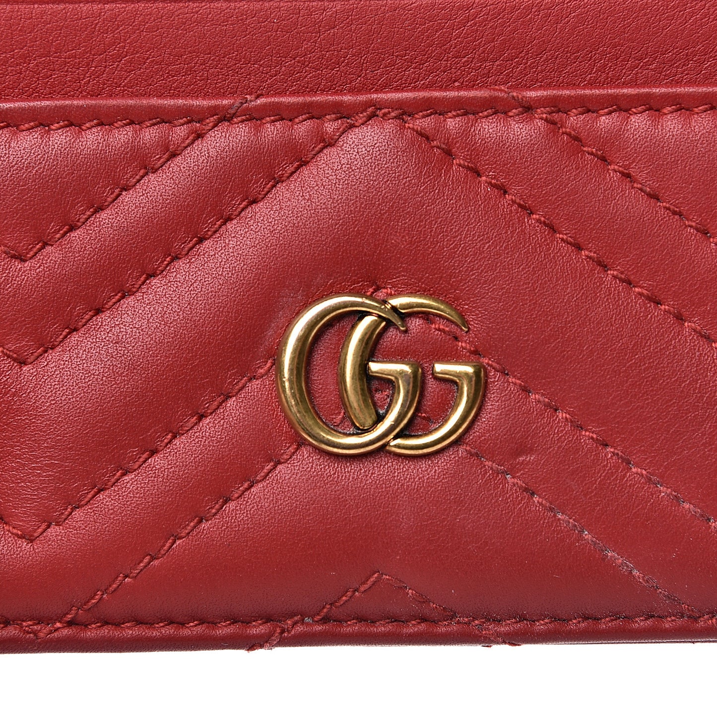 Calfskin Matelasse GG Marmont Card Holder Hibiscus Red