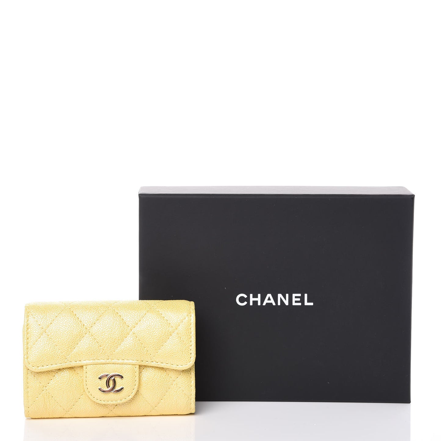 Iridescent Caviar Quilted Classic 4 Key Holder Wallet Yellow
