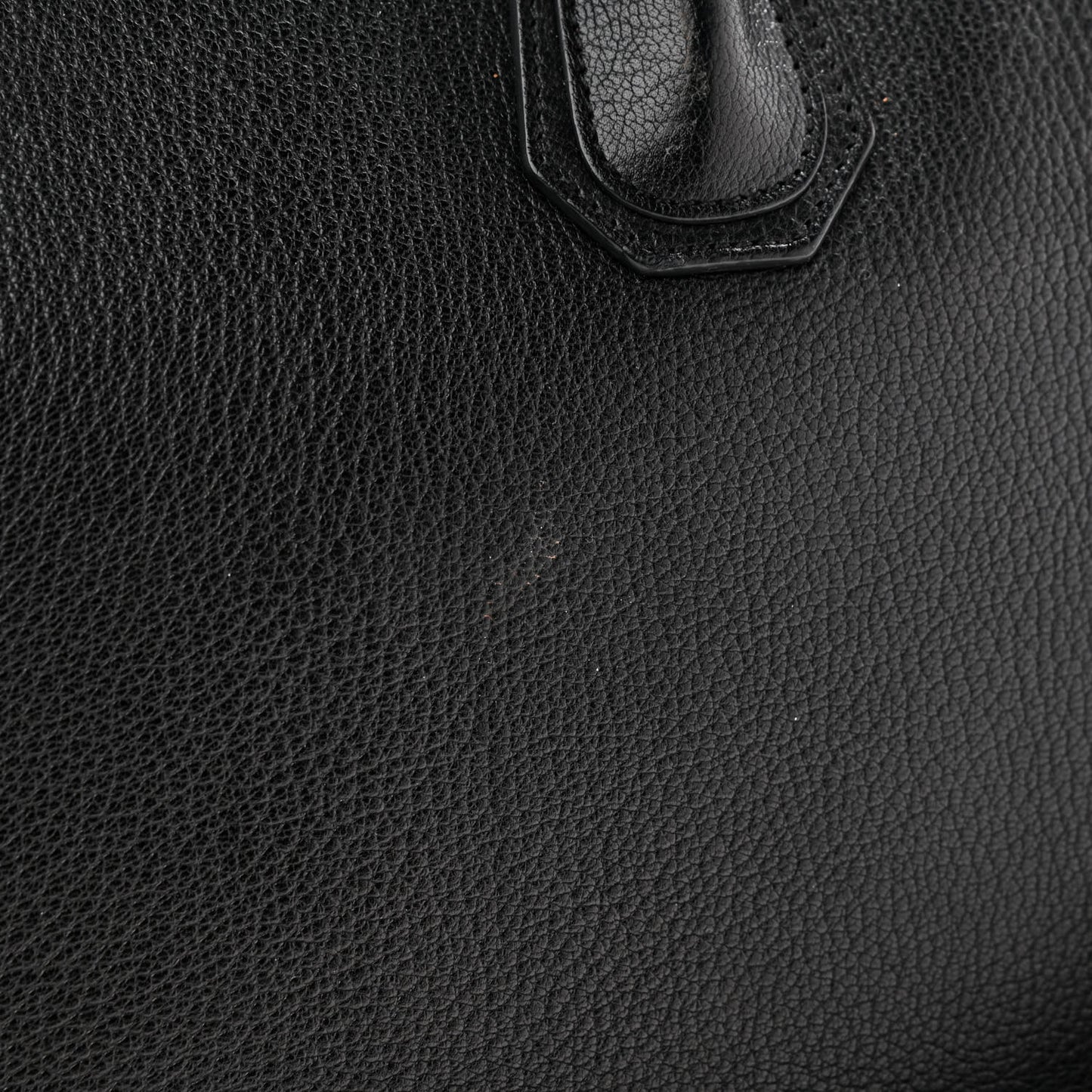 Sugar Goatskin Medium Antigona Black