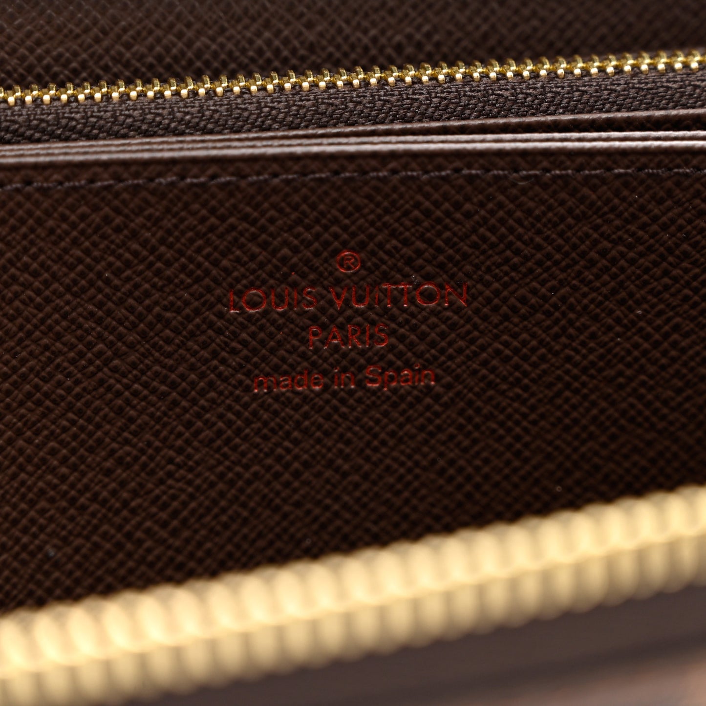 Damier Ebene Zippy Wallet