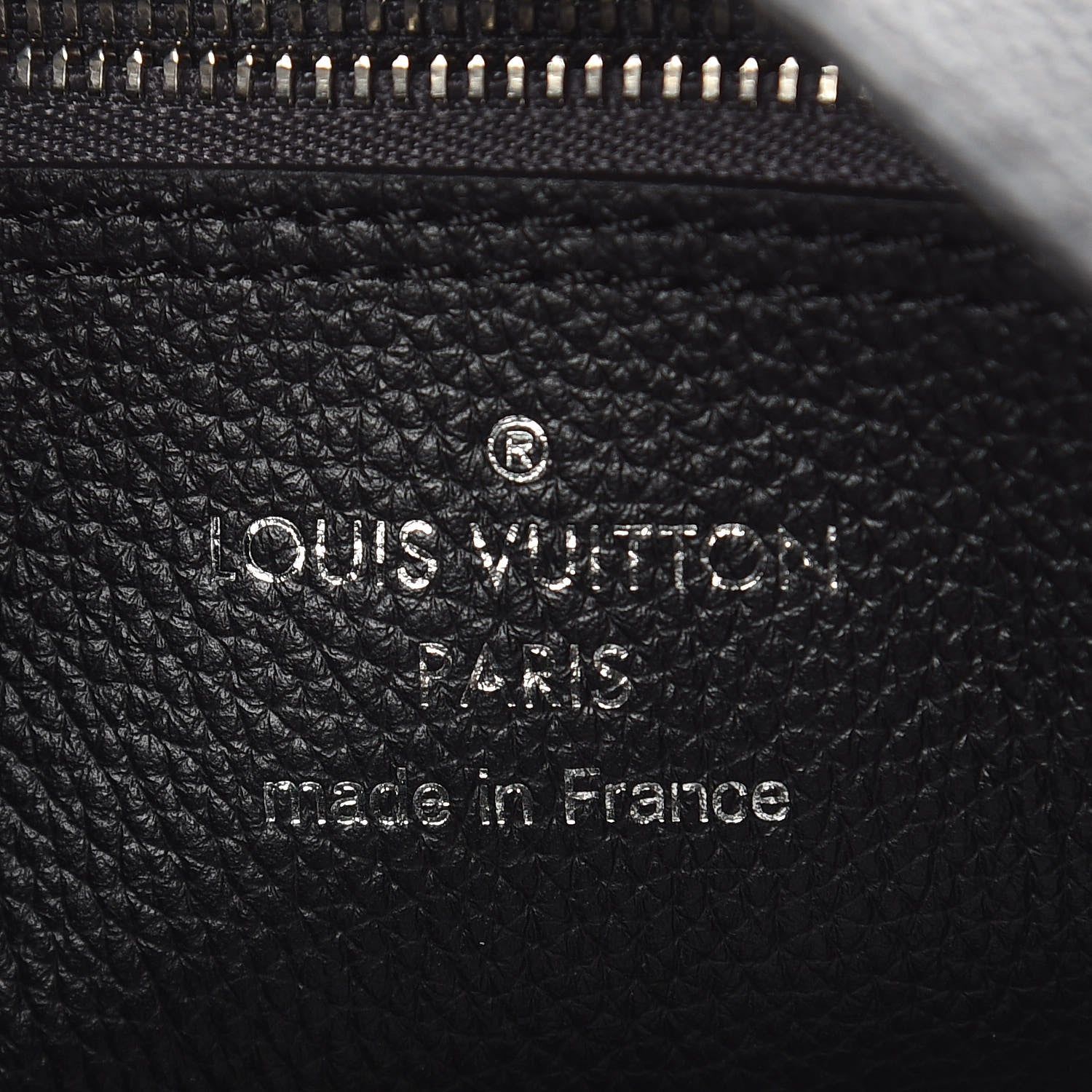 Louis Vuitton Mahina Carmel Hobo Black 6 of 10