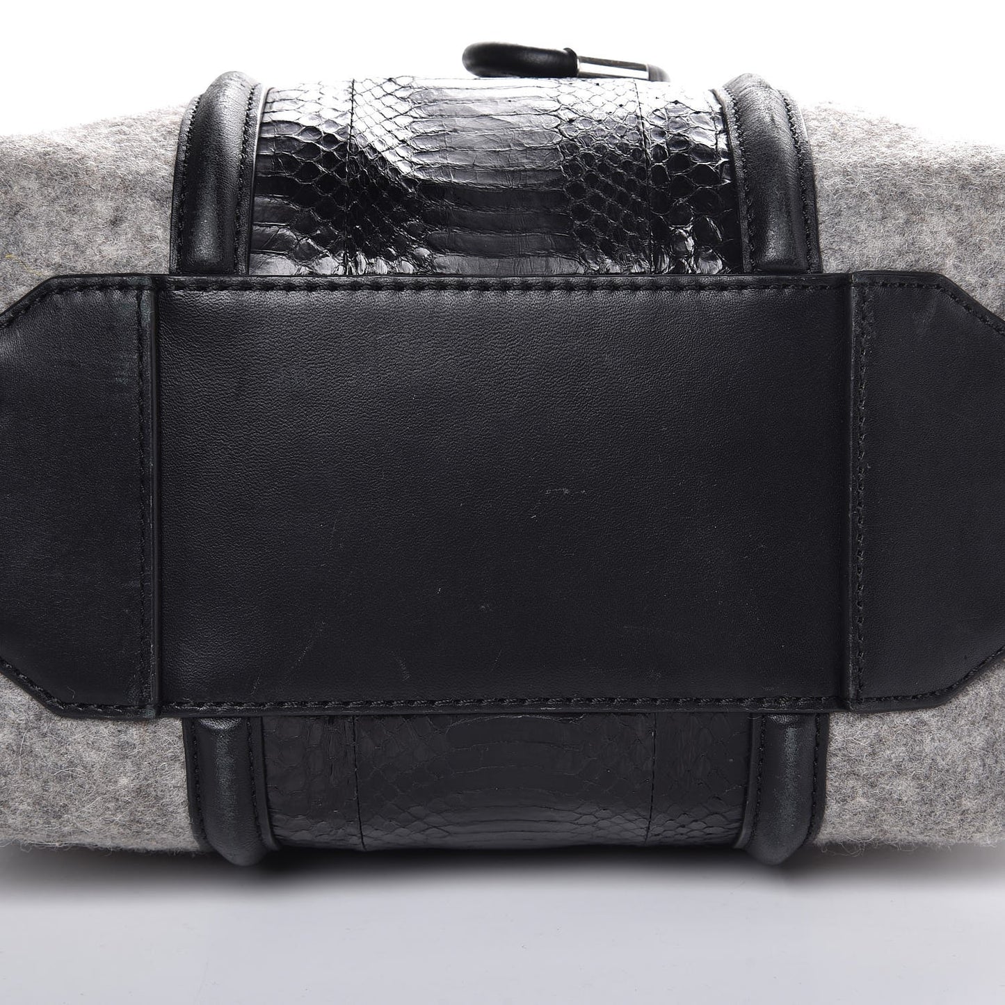 Elaphe Felt Drawstring Bucket Black