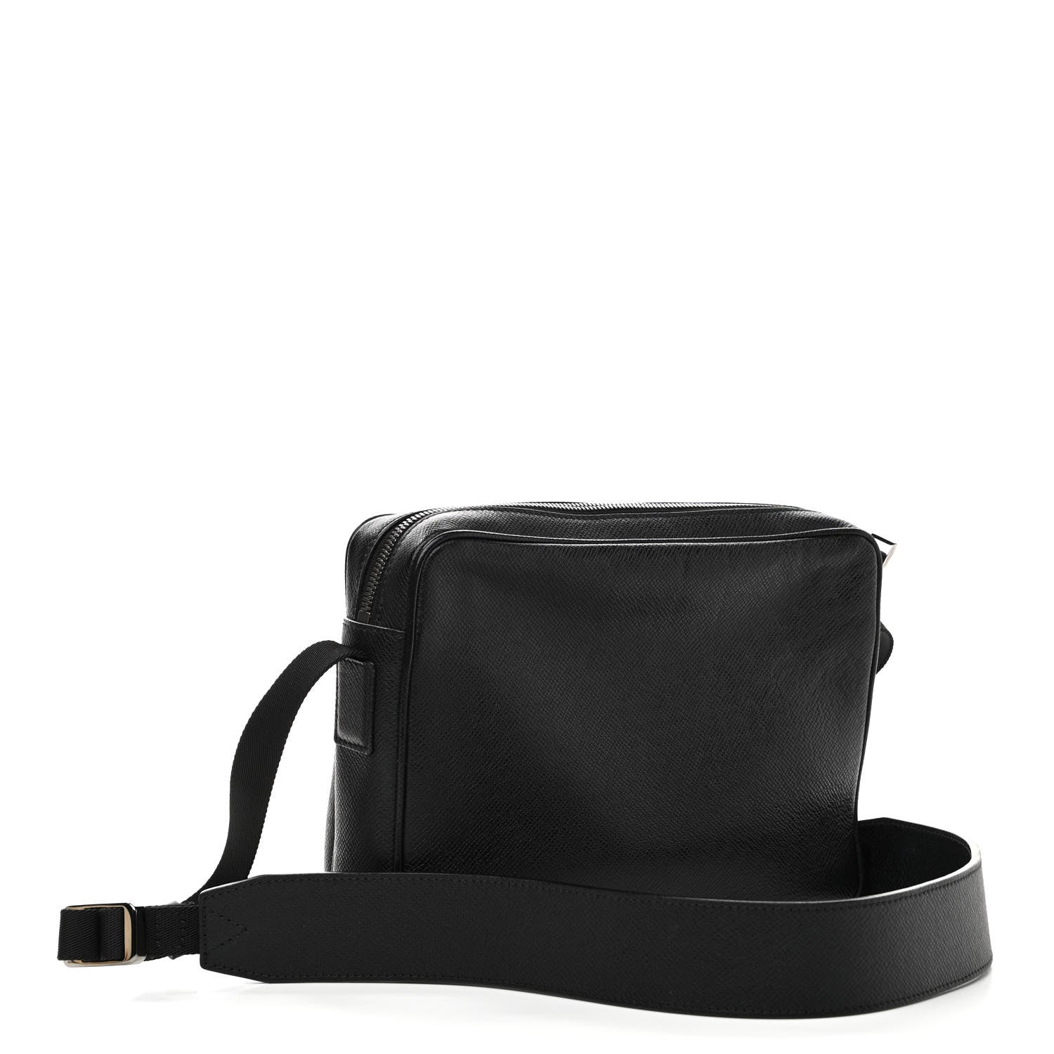 Louis Vuitton Taiga Outdoor Messenger PM Black 3 of 10