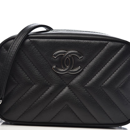 Chanel Lambskin Diagonal Chevron Quilted Tassel Camera Case Black 10 of 12