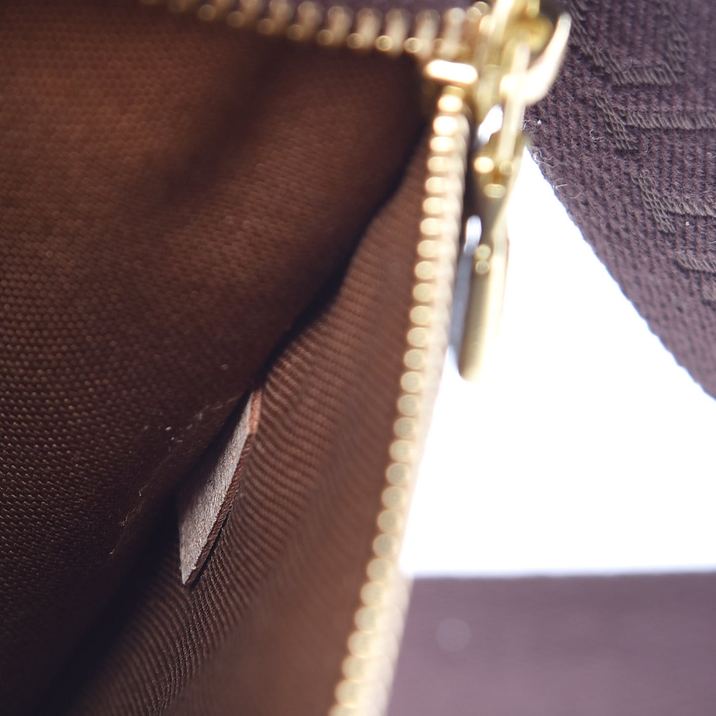 Monogram Pochette Valmy