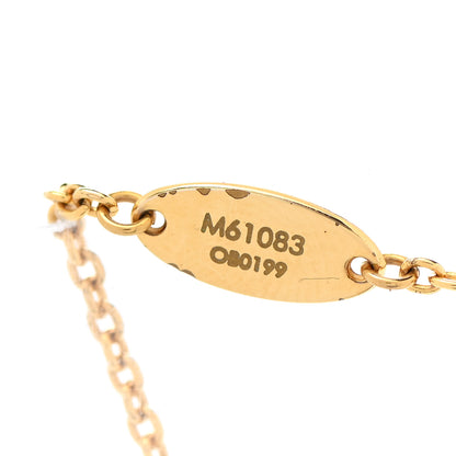 Louis Vuitton Essential V Necklace Gold 6 of 7