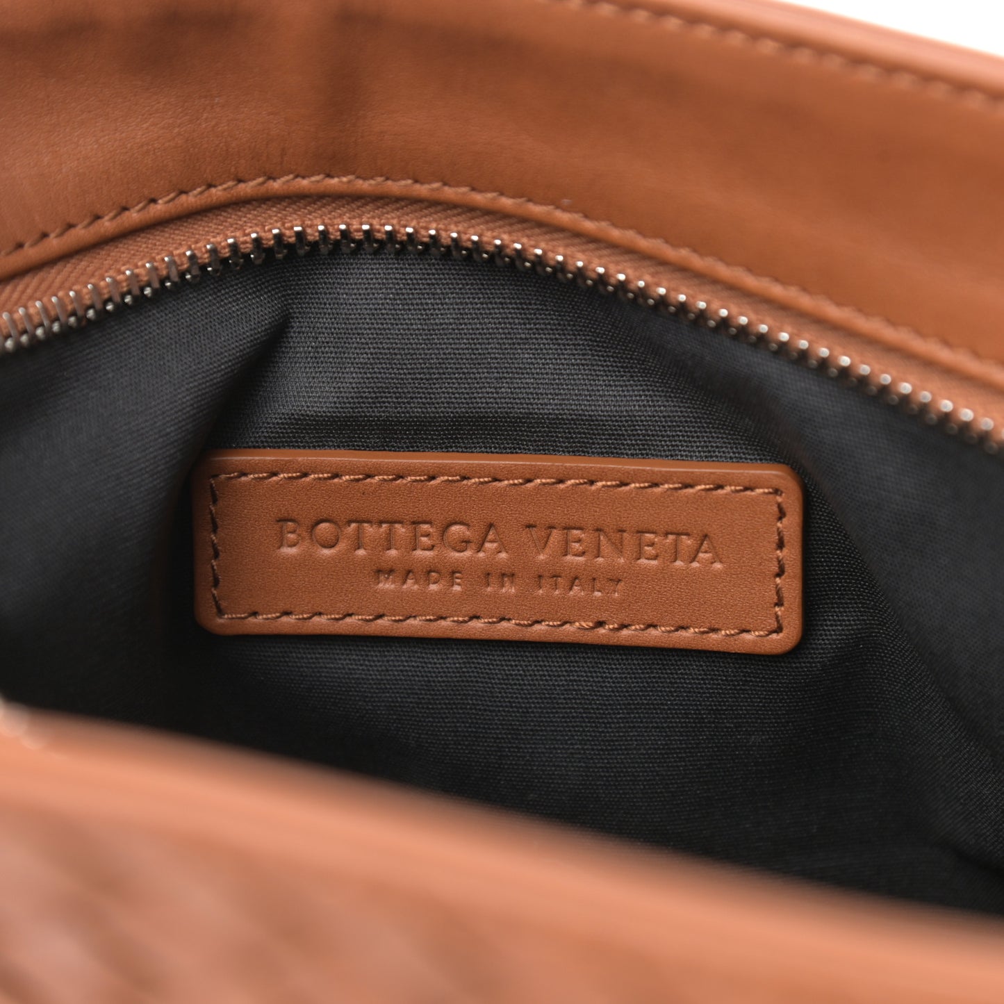 Nappa Intrecciato Flat Messenger Bag Camel